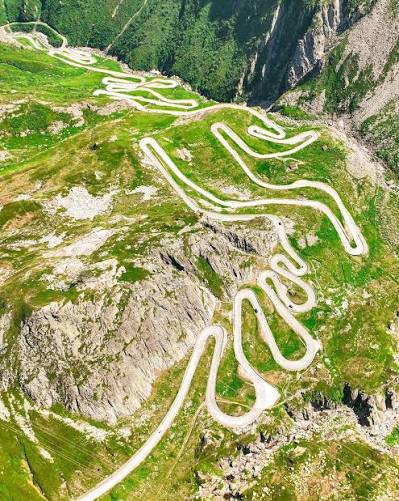 Tremolapfad – Wandern ab der Ferienwohnung mit Stauraum in der Leventina
